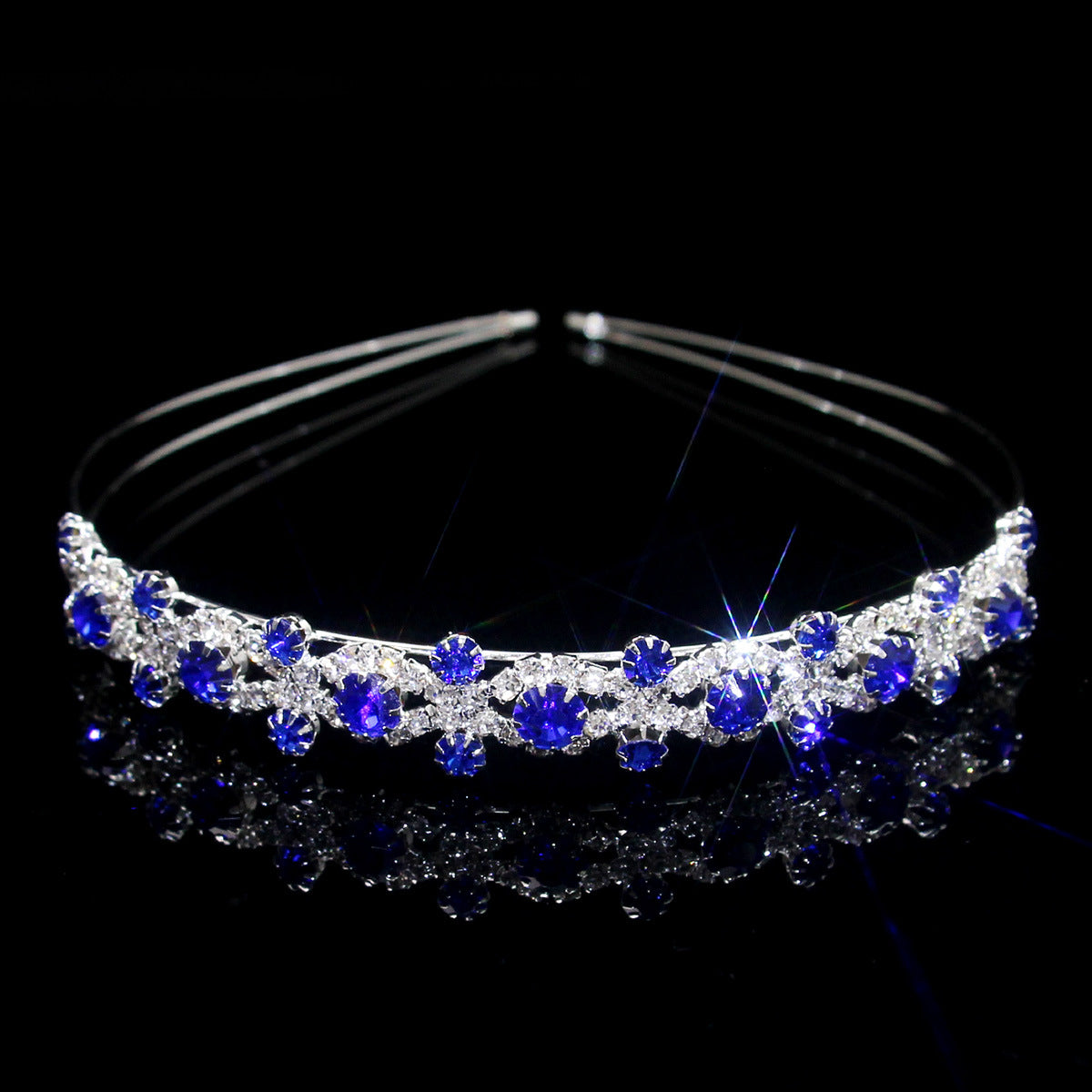 Wholesale Multi-layer pearl high-grade claw necklace exquisite rhinestone heart accessories